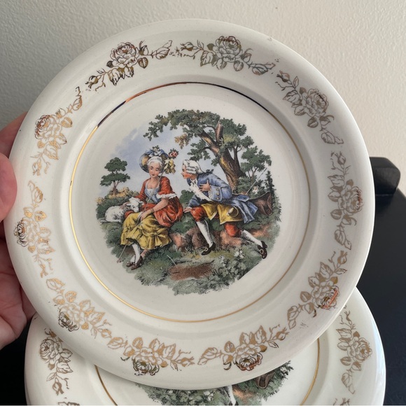 Set of Six Vintage 1950s Small Menuet 22K Gold Plates - Picture 11 of 16